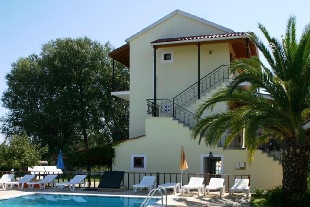 Villa Fondas Roda Eksteriør billede
